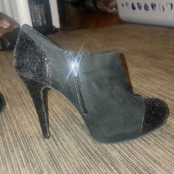 Glitter Ankle Boots - Picture 7 of 12